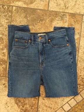 27 The Mom Jean Madewell